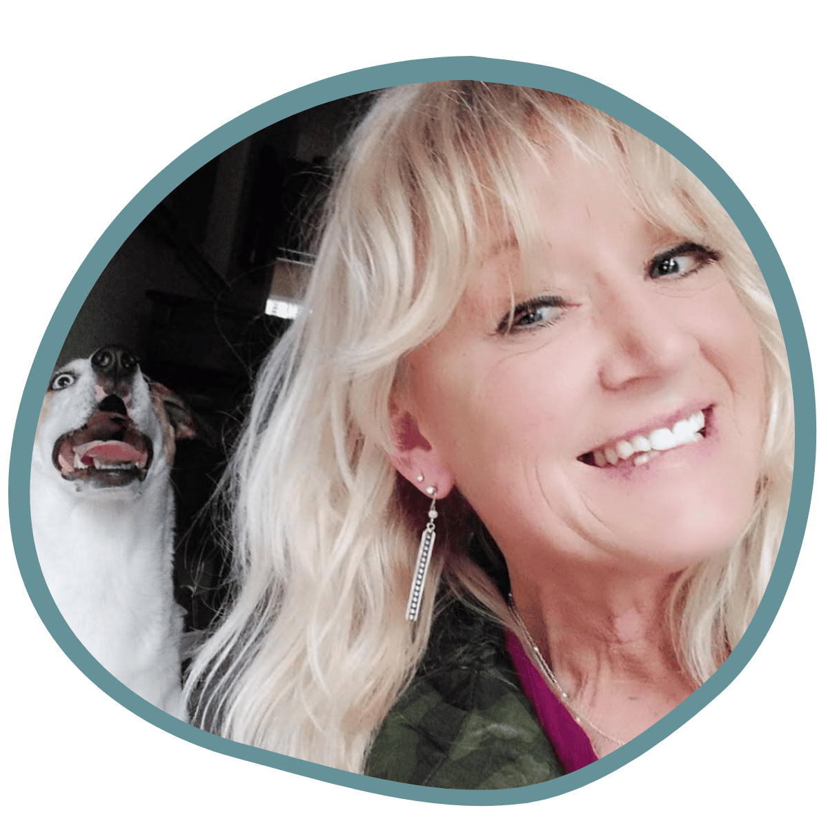 Tracy Smith Owner Austin Dog Walking and Pet Sitting Luv My Sitter why choose us Pooch Pro