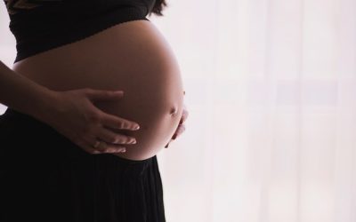 COVID-19: Expecting Mothers and Pet Management